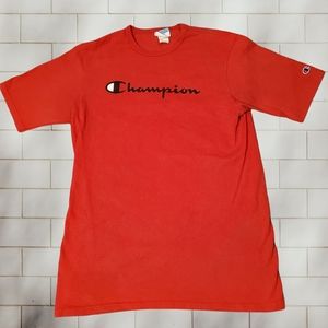 Champion classic red t-shirt